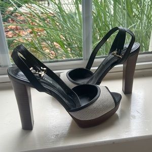 Women’s 7M White House Black Market Celina heels